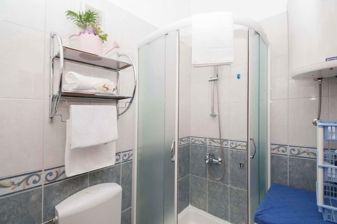 Lägenhet Apartman Miletic *