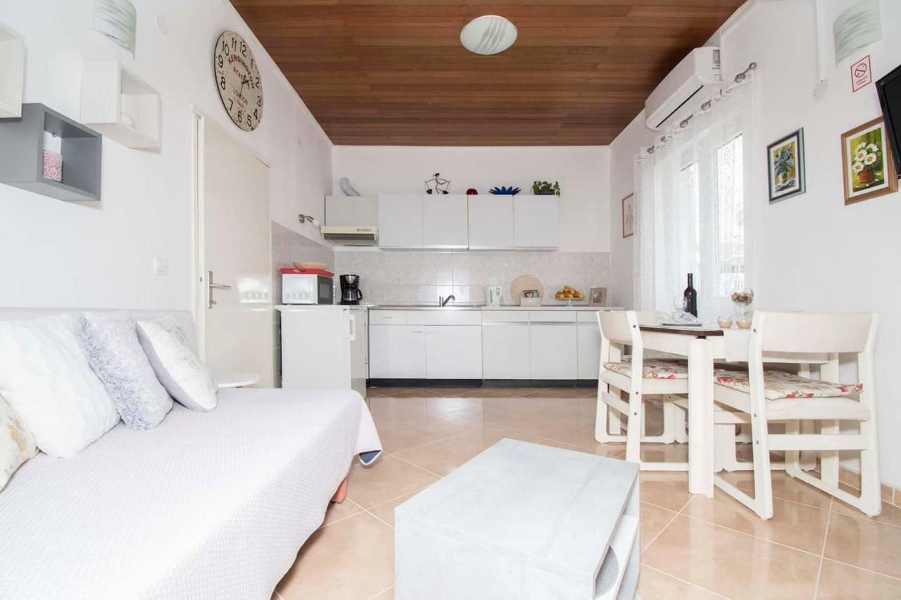 Lägenhet Apartman Miletic